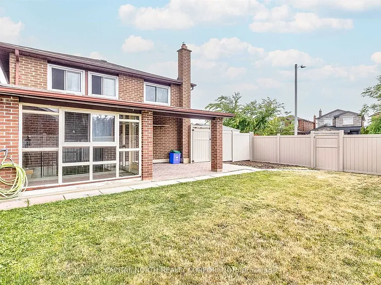 2 Imperial Ct — Photo 18