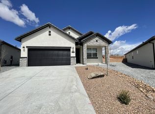 6713 Delgado Way NE, Rio Rancho, NM 87144