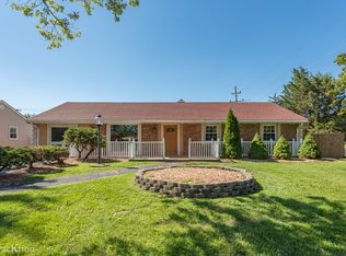 1135 79th St, Darien, IL