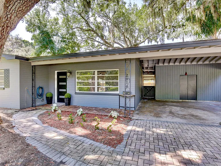 2914 Lando Ln — Photo 4