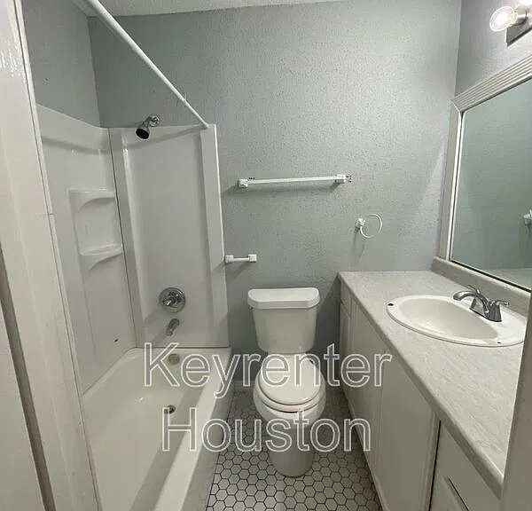 12607 Ashford Meadow Dr #B — Photo 12