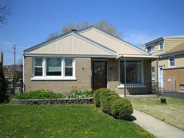 3502 George St photo 1