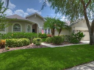 5955 Jaegerglen Dr, Lithia, FL 33547