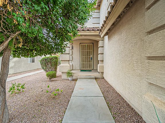 4th image of 12801 W Laurel Ln