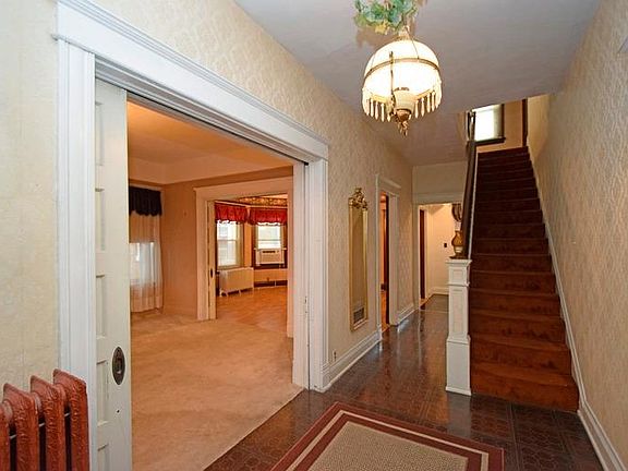 4th image of 3942 S Madison Ave