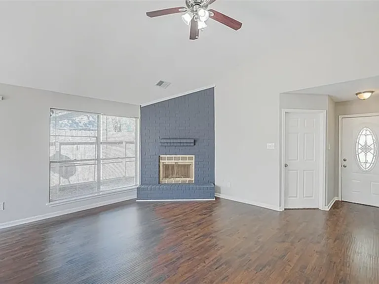16938 Enchanted Cir E — Photo 15