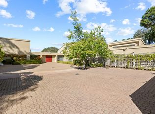 930 Laurel Glen Dr, Palo Alto, CA 94304