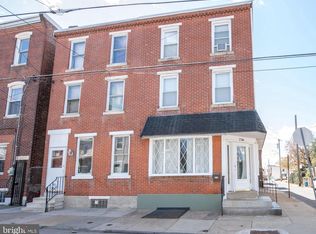 2740 Pratt St, Philadelphia, PA