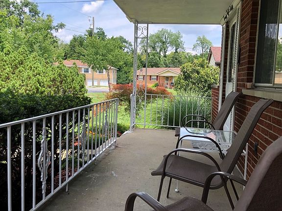 3rd image of 2860 Almester Dr