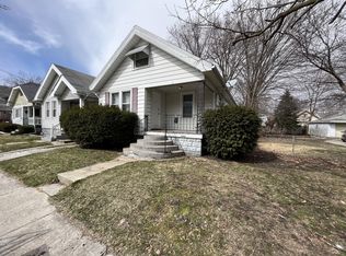 1942 Barrows St, Toledo, OH 43613