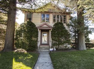 292 Burncoat St, Worcester, MA 01606