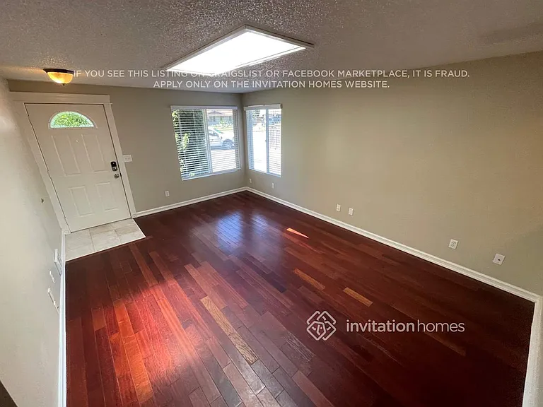 13113 49th Ave NE — Photo 3