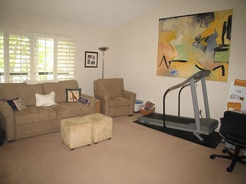 2nd image of 5401 Zelzah Ave APT 128