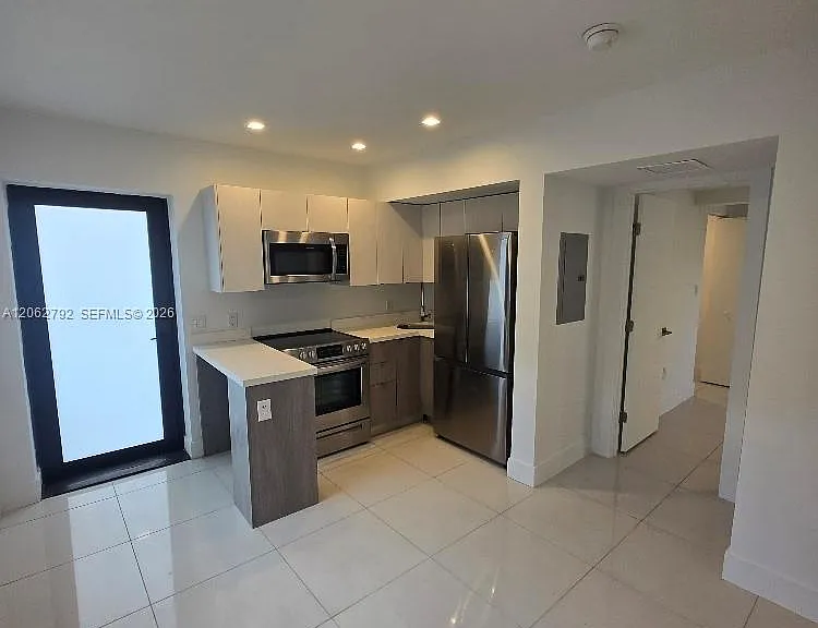 1971 Bay Dr #110 — Photo 7