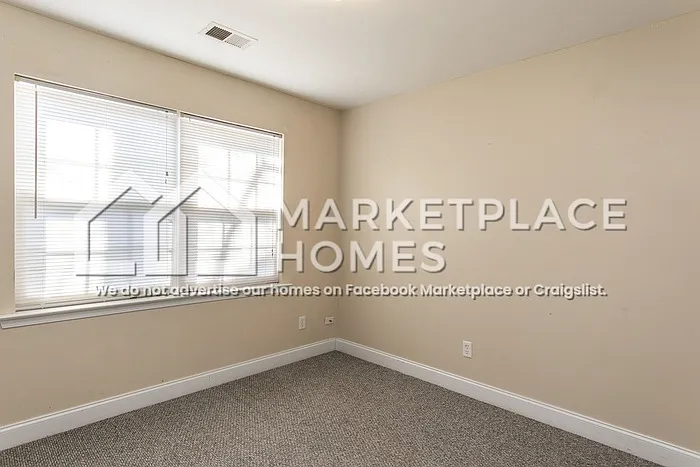 10 Shoreham Ct — Photo 16