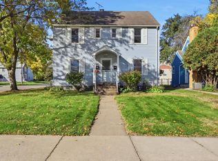 1049 Gorman Ave, West Saint Paul, MN 55118