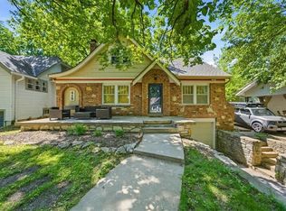 415 E 70th St, Kansas City, MO 64131