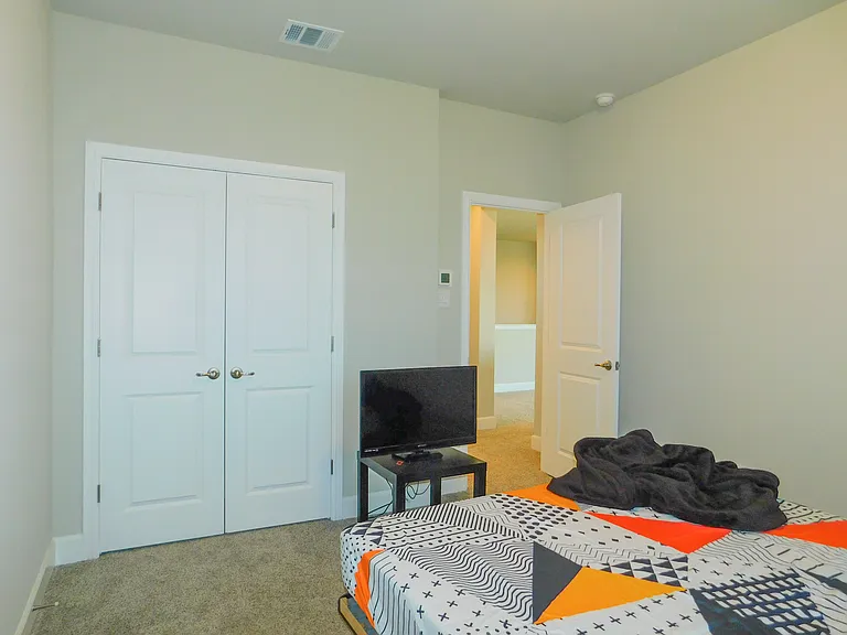 1021 Pitch Pine St — Photo 26