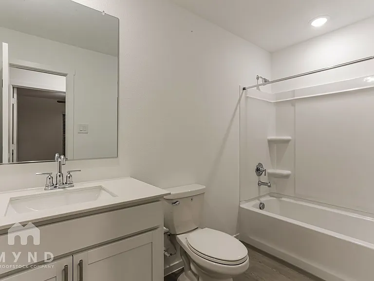 2704 River Knoll Ln — Photo 15