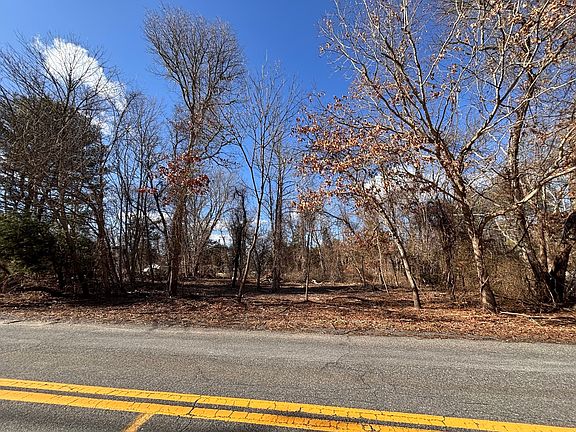 3rd image of 0 Rounseville Rd