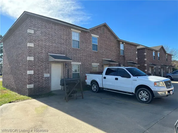 419-421 503 Vine St, Hackett, AR 72937