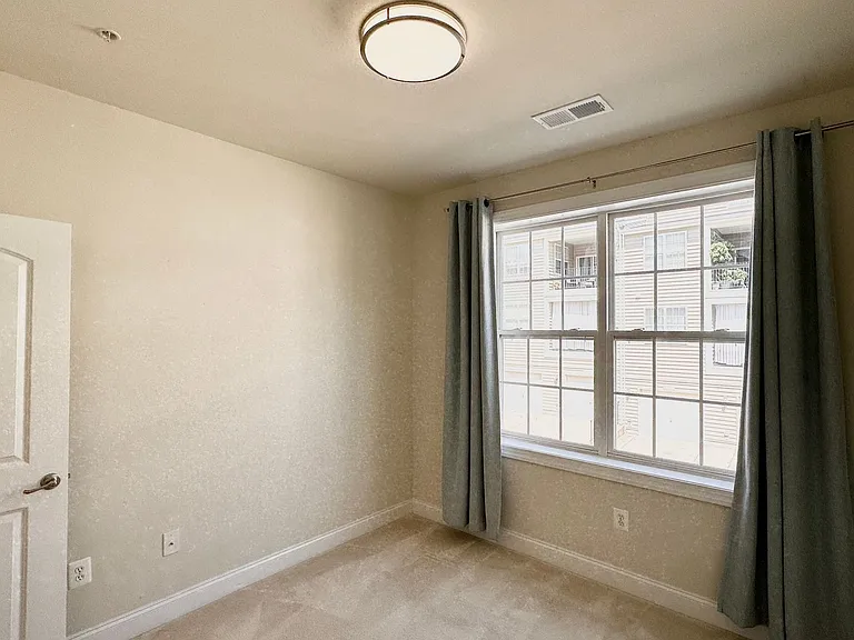 2304 Margraf Cir — Photo 21