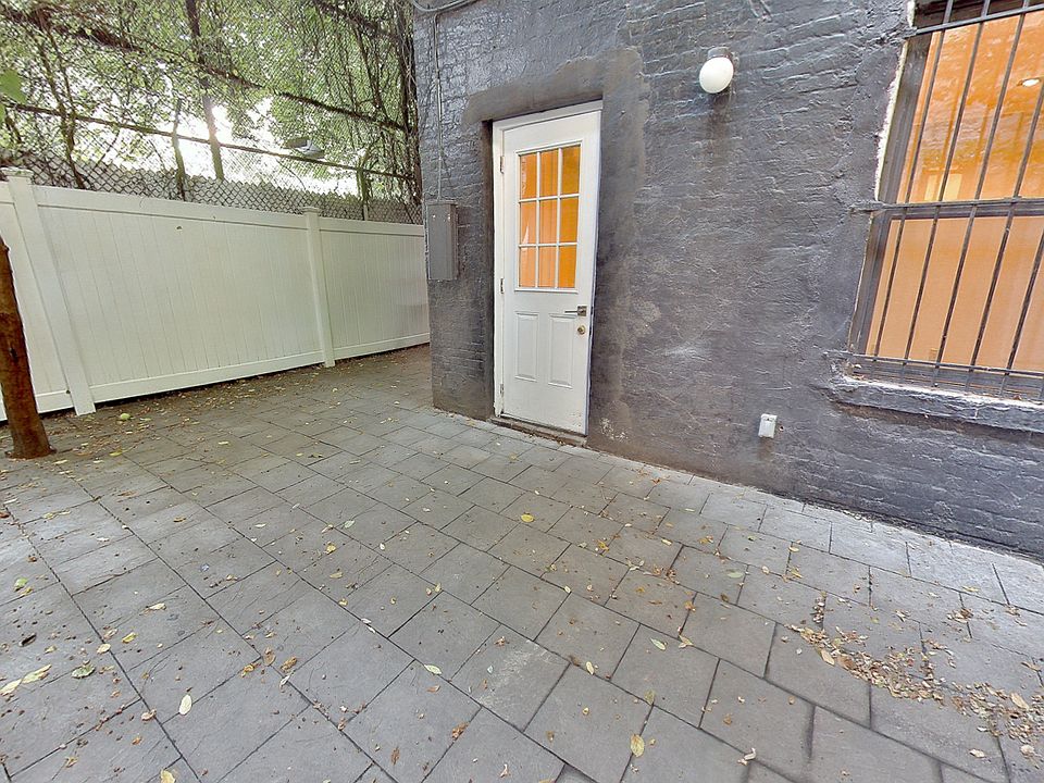 1st image of 233 E 29th St APT 1R