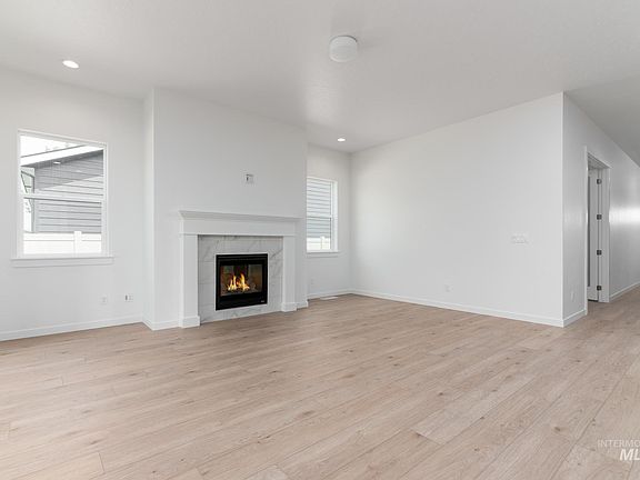 4th image of 10399 W Wellness St