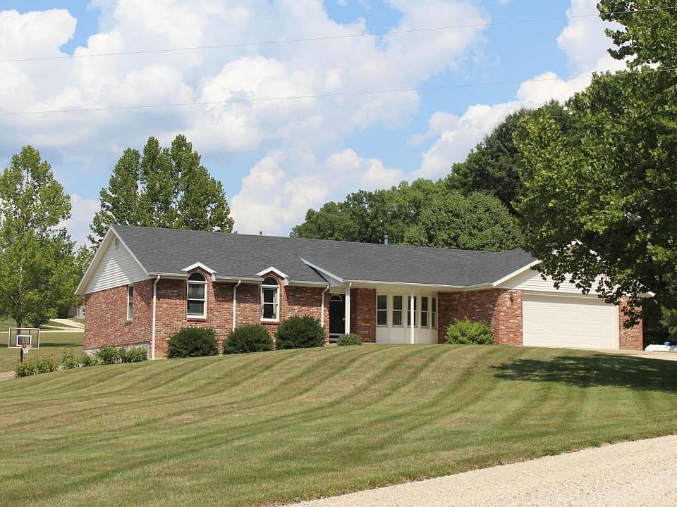1st image of 1422 Holzem Ln