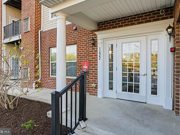 3rd image of 1622 Hardwick Ct Unit 202