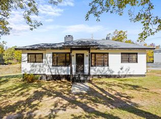 1800 Reid School Rd, Taylors, SC 29687