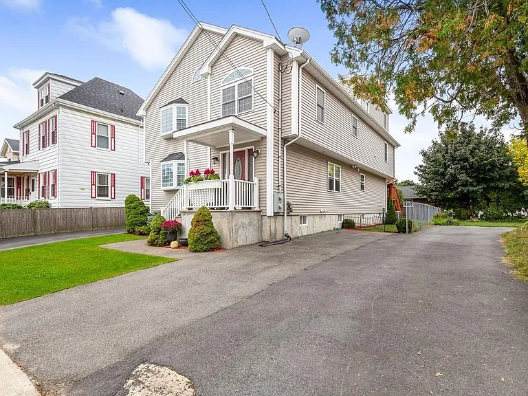 34 Davis St #B — Photo 37