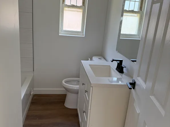 3849 Oak Crest Ave, Cincinnati, OH 45236