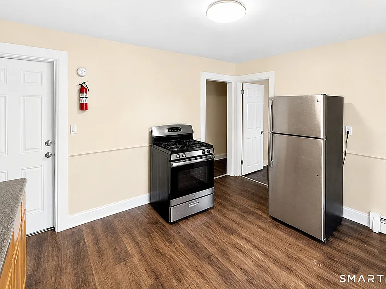 280 Park Ave #1S — Photo 2