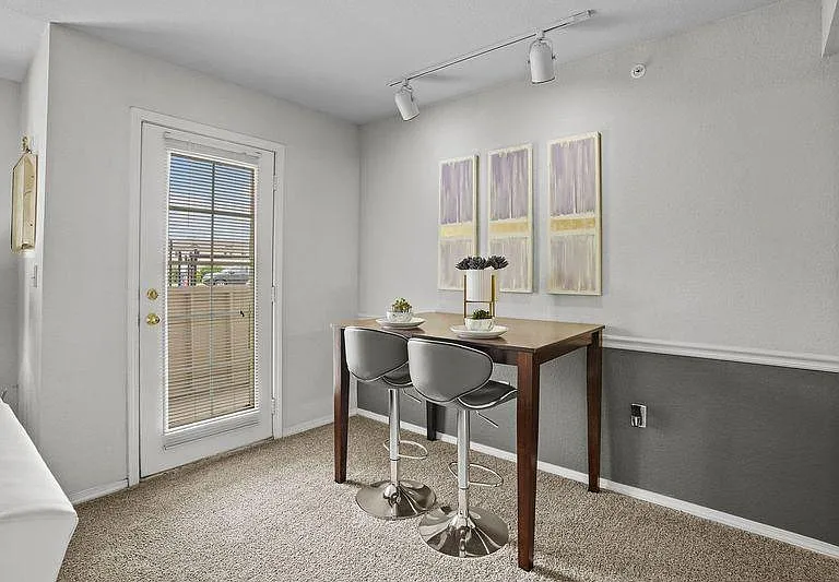 Remington Wichita Apts. — Photo 8