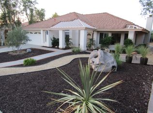 1370 Westminster Pl, Escondido, CA 92027