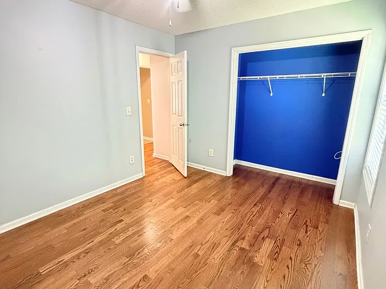 153 Greystone Cir — Photo 23