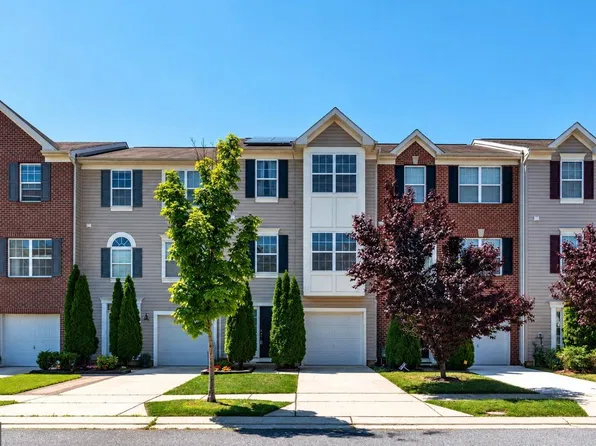8424 Stansbury Lake Dr, Baltimore, MD 21222