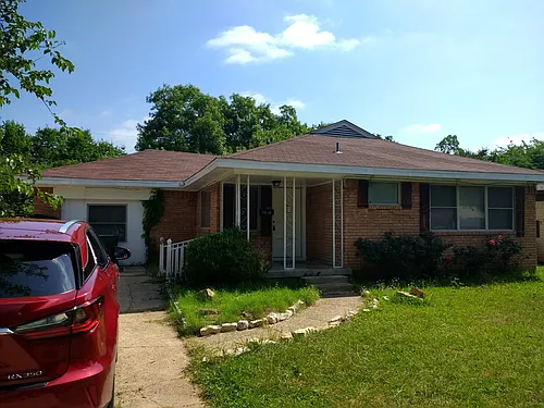 1610 Parkhaven Dr Photo 1