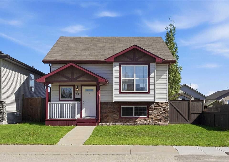 1st image of 48 S Vanson Close