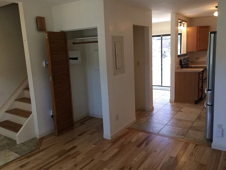 1504 Pine St #B — Photo 4