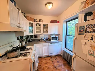 Rented by Brooklyn Heights Real Estate Inc