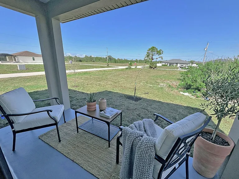 477 Rayford St — Photo 29