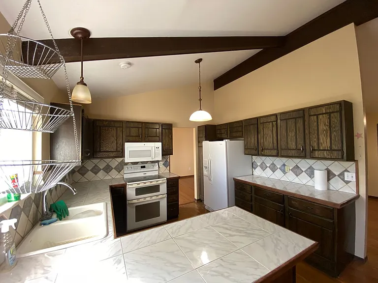 1632 S Macon St — Photo 9