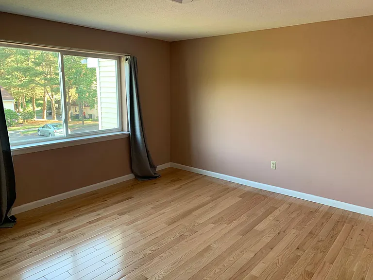 36 Stone Pond Rd — Photo 10
