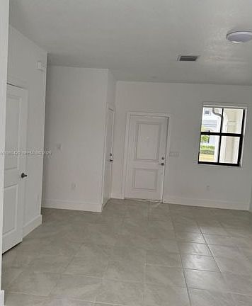 2nd image of 28519 SW 134th Ct
