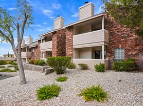 Chimneys Apts.