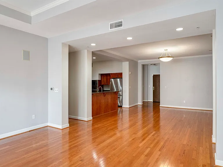 112 5th St SE #3D — Photo 7