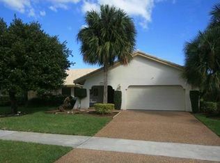 2490 Lob Lolly Ln, Deerfield Beach, FL 33442
