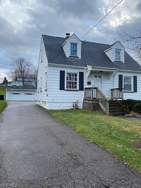 1st image of 29134 Elm Ave